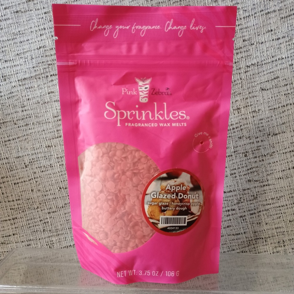 Pink Zebra Sprinkles Apple Glazed Donut Fragranced Soy Wax Melts 3.75oz 4024133